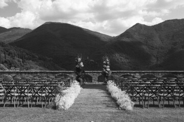 A Romantic Wedding Amidst the Rolling Hills of Umbria