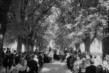 An Intimate & Enchanting Wedding Amongst an Australian Vineyard