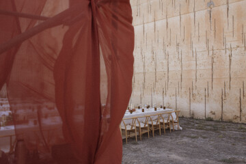 An Artistic Wedding Amongst a Breathtaking Quarry in Mallorca