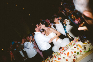 A Chic Sun-Drenched Wedding Amongst a Free-Range Farm Estate