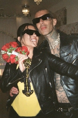 See Kourtney Kardashian and Travis Barker First Wedding Photos