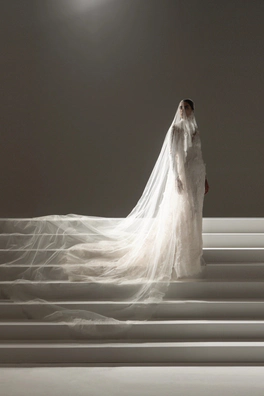 All Eyes on Stéphane Rolland’s Bridal Runway Debut at Barcelona Bridal Fashion Week