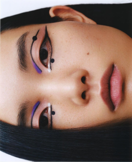Makeup Trend: Statement Colorful Eyeliner