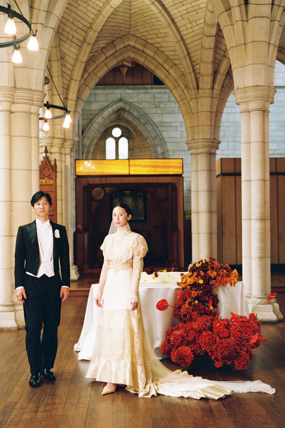 An Edgy & Vibrant Chinese Wedding in a Romantic Cathedral in Auckland