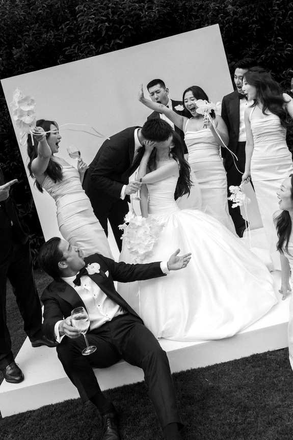 70 Must-Have Wedding Photos to Tell Your Love Story Perfectly