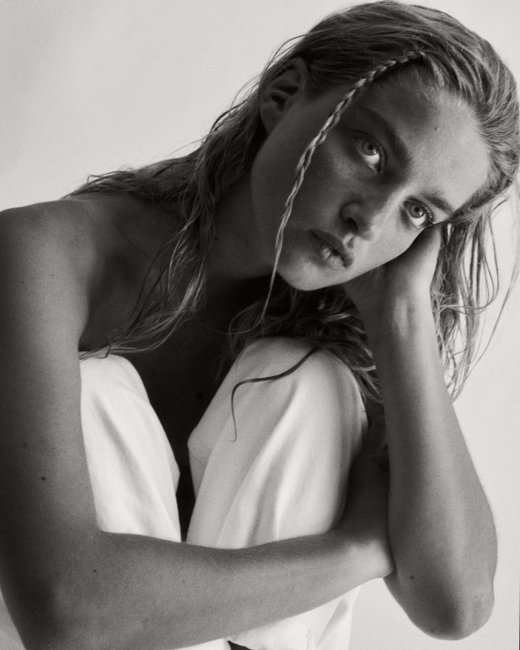 How to Get Strong and Healthy Hair?