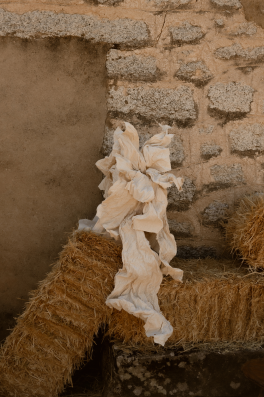 A Playful & Artistic Rural Wedding in Countryside of Madrid