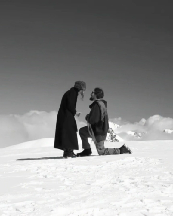 10 Unforgettable Holiday Proposal Ideas for True Romantics