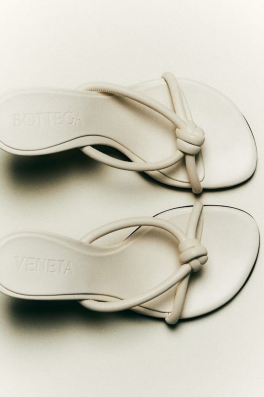 30 Chic Bridal Sandal Heels