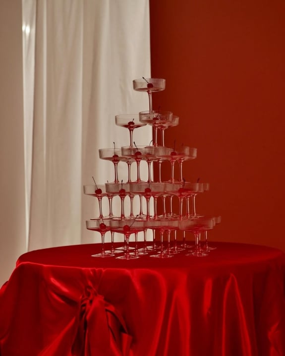 30 Creative Drink Tower Ideas to Elevate Your Cocktail Hour