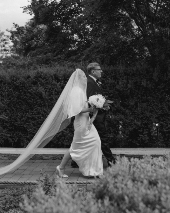 How to Set Boundaries When Parents Are Paying for Your Wedding