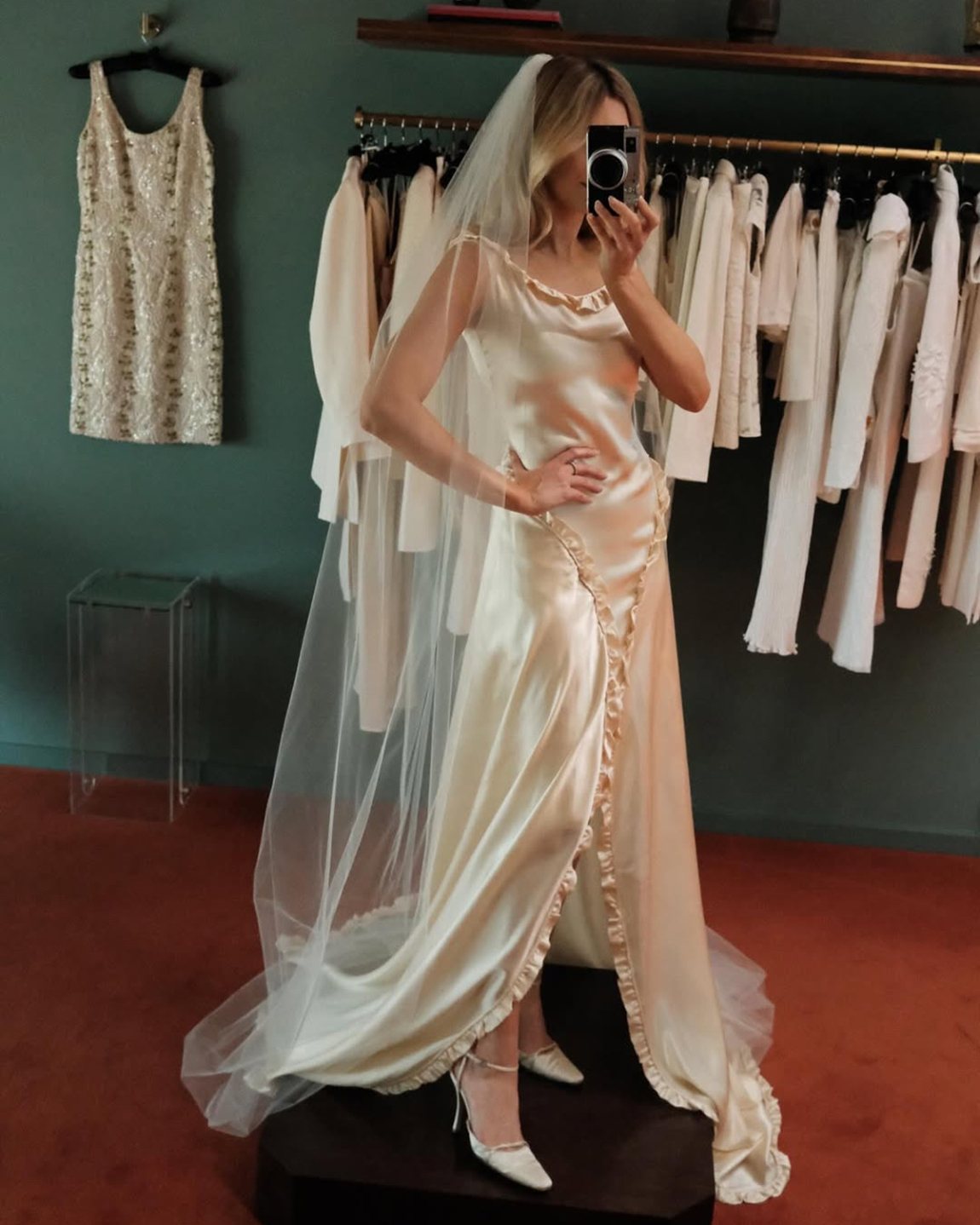 vintage wedding dress shops Long Sleeve Backless Rustic Bridal Gown WD730 US4 / Ivory Lace+Champagne Lining Find Beautiful Vintage Wedding Dresses
