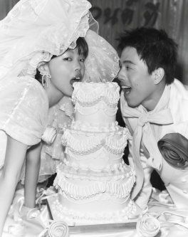 40 Unique Portraits Ideas for the Bride and Groom