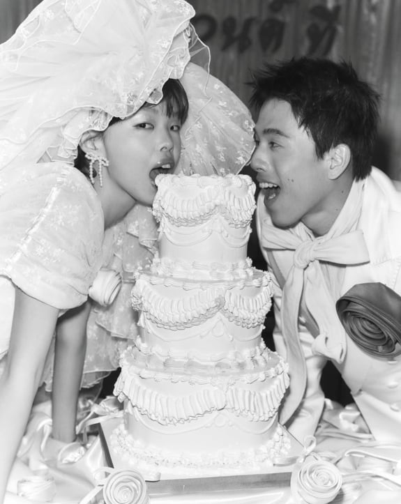 40 Unique Portraits Ideas for the Bride and Groom