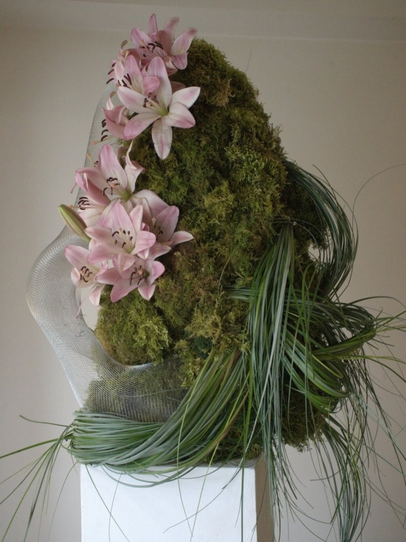 How to Choose Sustainable Wedding Florals Without Compromising Style