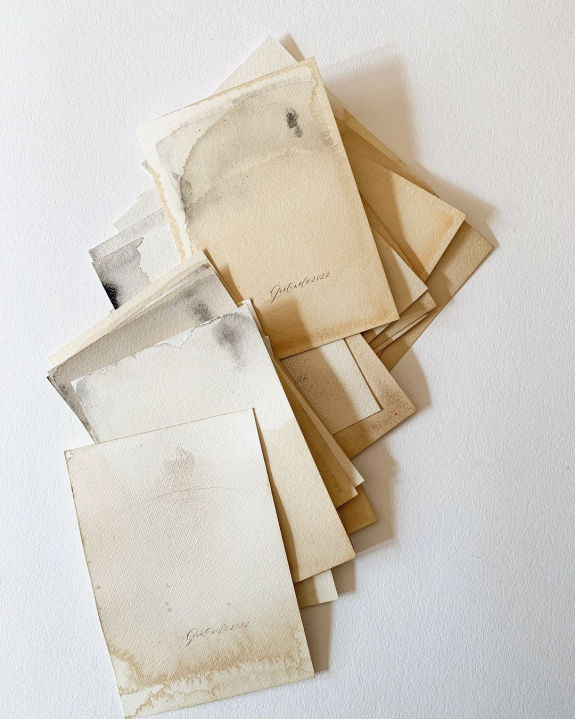 Wedding Gift Etiquette | Present Protocol for Guests | Giving Etiquette, Rules for Destination Weddings