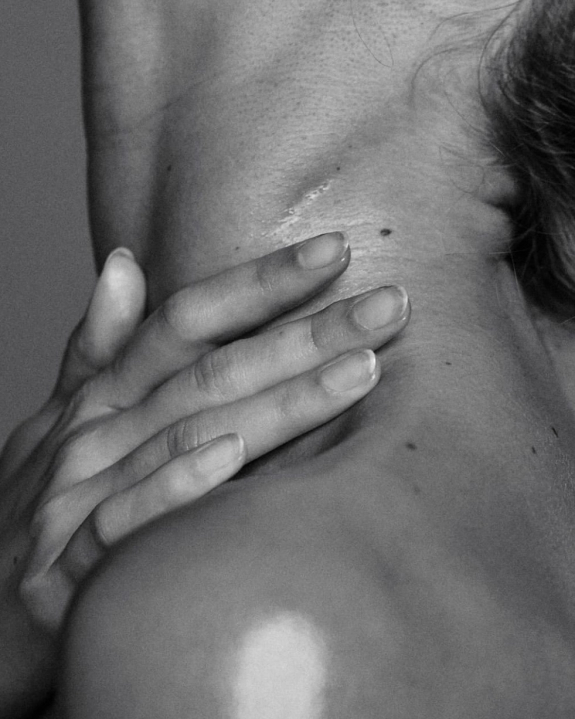 Winter Body Skin Care Products and Advice | Cold Weather Skincare Guide