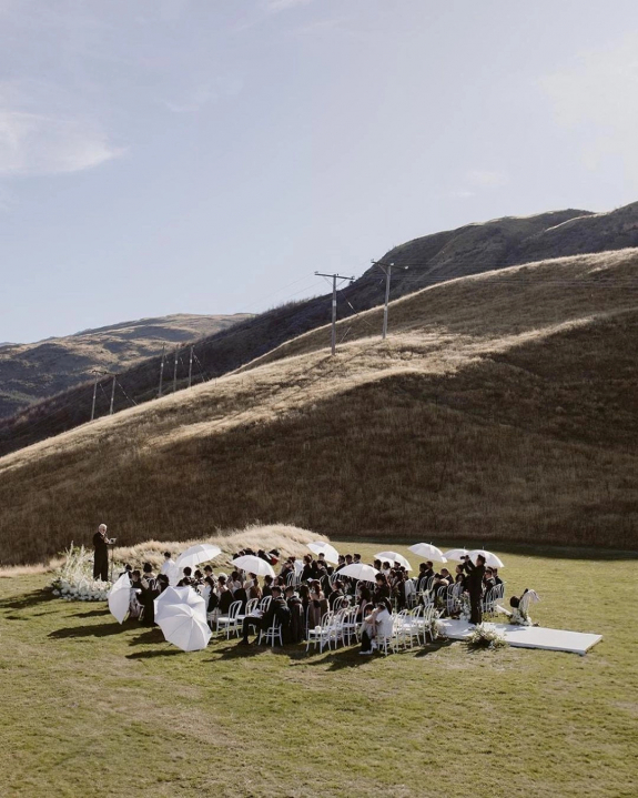 First Look Wedding Photography Advice | Bride and Fiance First Look Photos