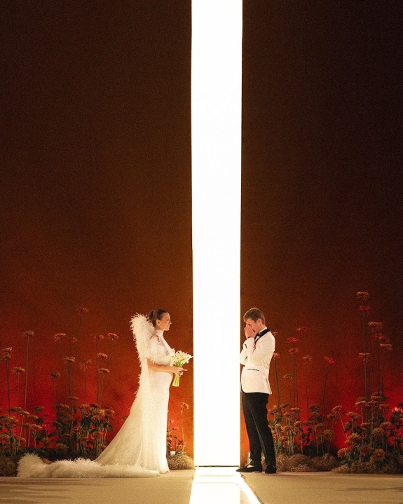 40 Creative Wedding Arch & Backdrop Ideas for an Unforgettable Ceremony