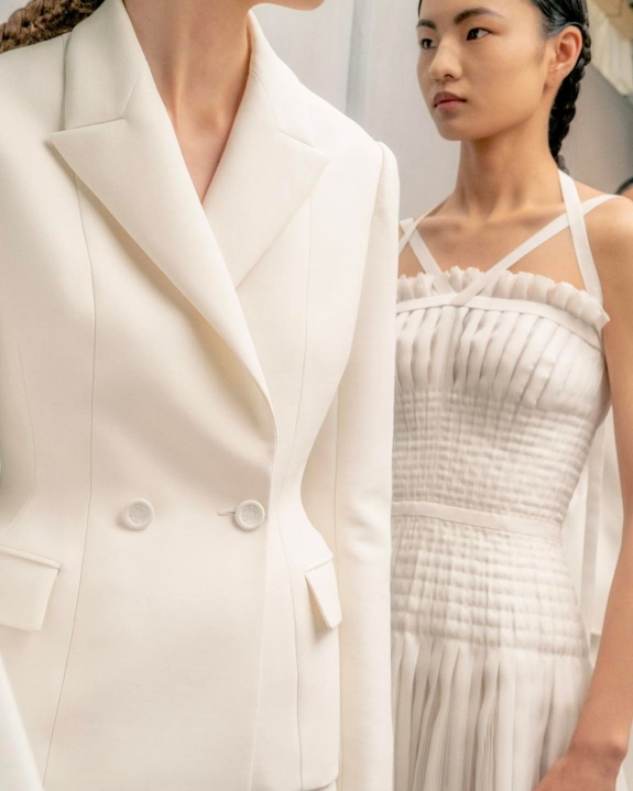 40 Dresses for Brides in Paris Haute Couture Fashon Week 2023 | Wedding Looks, Outfits