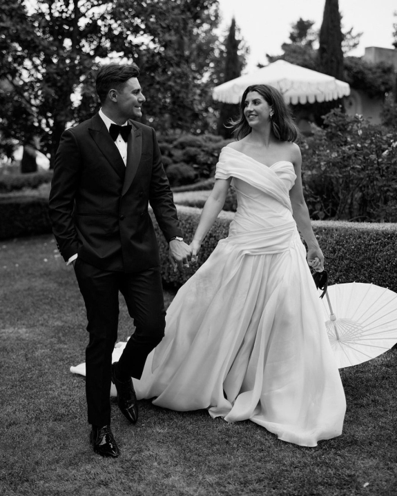 Why You Need a Fusion of Documentary & Editorial Style Photography?