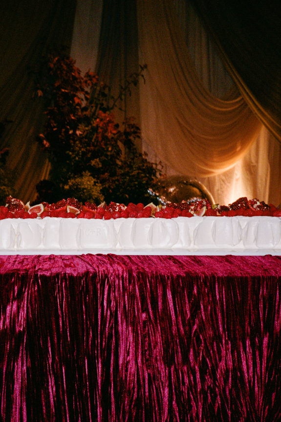 A Glamorous Jewel-Toned Wedding in the Australian Countryside