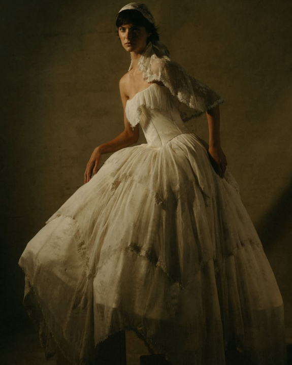 9 Genius Styling Hacks Bridal Stylists Swear By