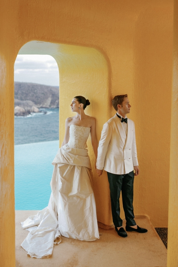 This Annie’s Ibiza Bride Said "I Do" in Careyes, Where Bold Architecture Meets Cinematic Ocean Vistas