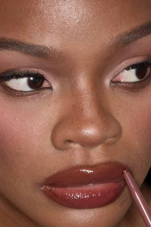 6 Viral Lip Color Combos & Chic Lip Products We're Obsessed With