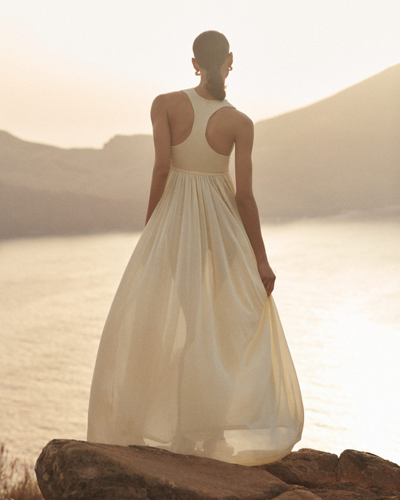 20 Dresses for Italian Seaside Honeymoon