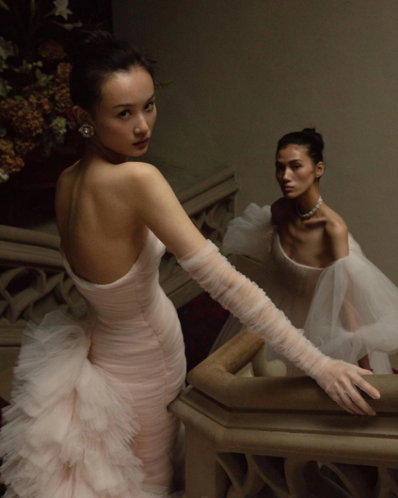 Same-Sex Brides Outfit Ideas and Trends