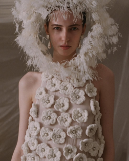 30 Breathtaking Bridal Dresses Perfect for a Wedding in Spain