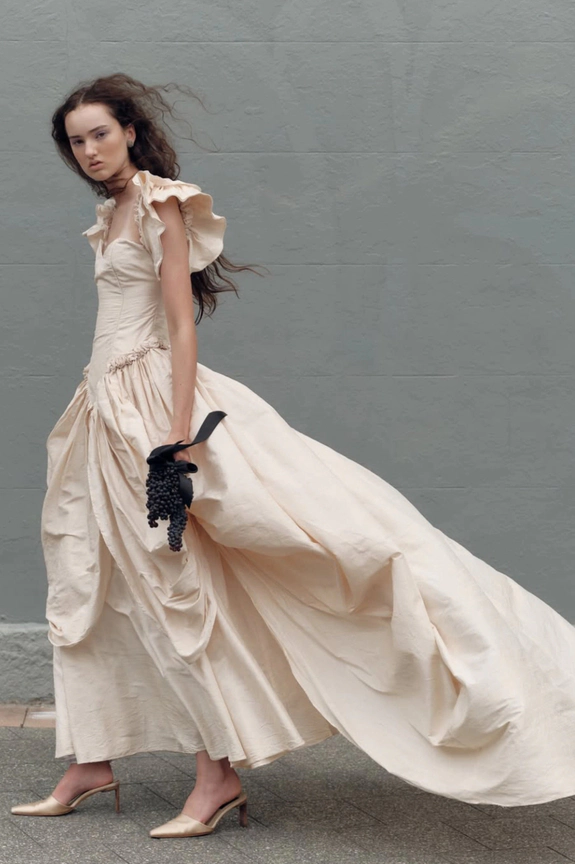 16 Must-Visit Boutiques for Vintage & Archival Wedding Dresses