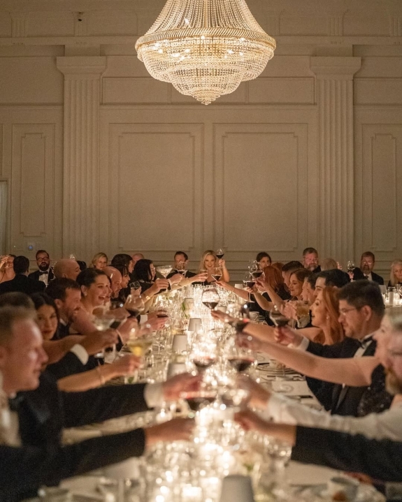 What to Expect When Working with a Luxury Wedding Planner