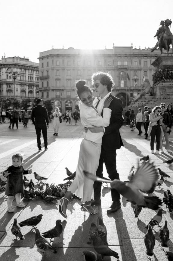A Mesmerizing Sunset Love Story at the Milan Duomo