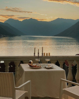 6 Apps to Help You Plan Your Perfect Honeymoon