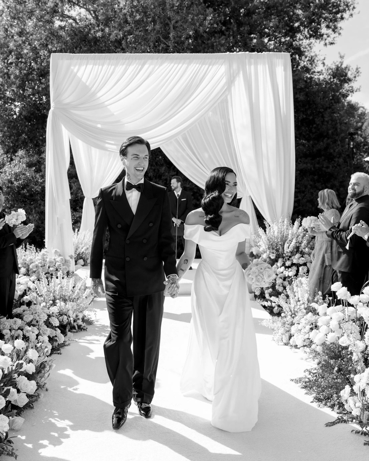 Inside Demi Lovato's Stunning Wedding: All the Details & Photos | THE WED