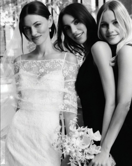 Inside Phoebe Tonkin's Incredible New York City Wedding