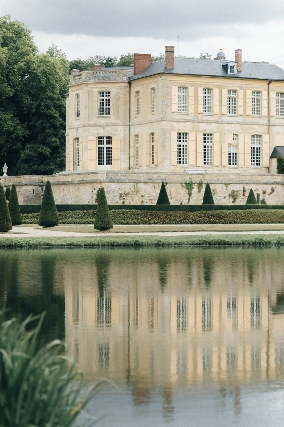 12 Romantic Wedding Venues That Look Straight Out of Pride & Prejudice