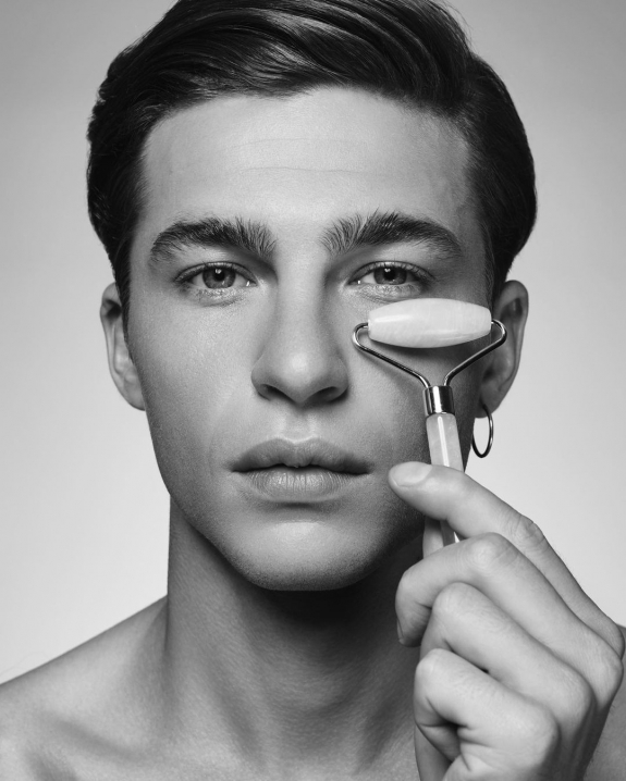 Cold Season: Ultimate Skincare Tips