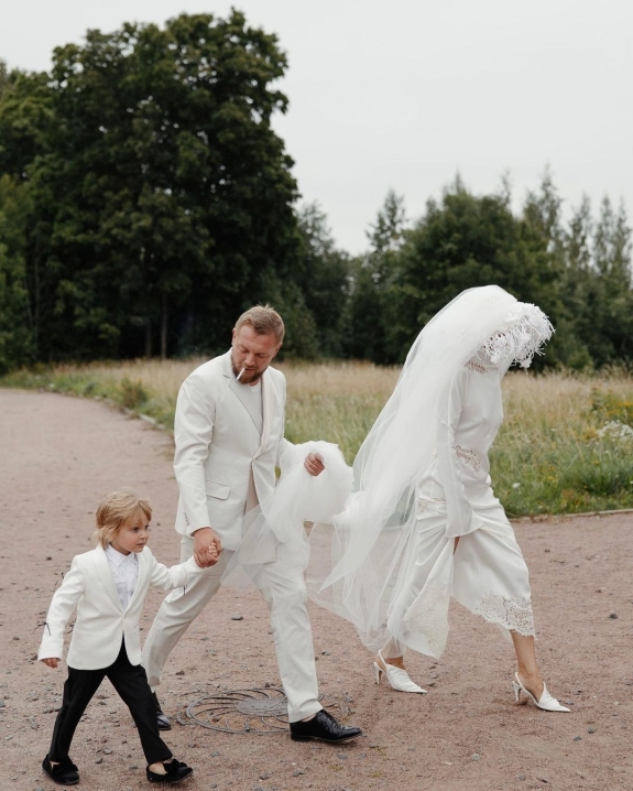 10 Things You Should Never Do at a Wedding