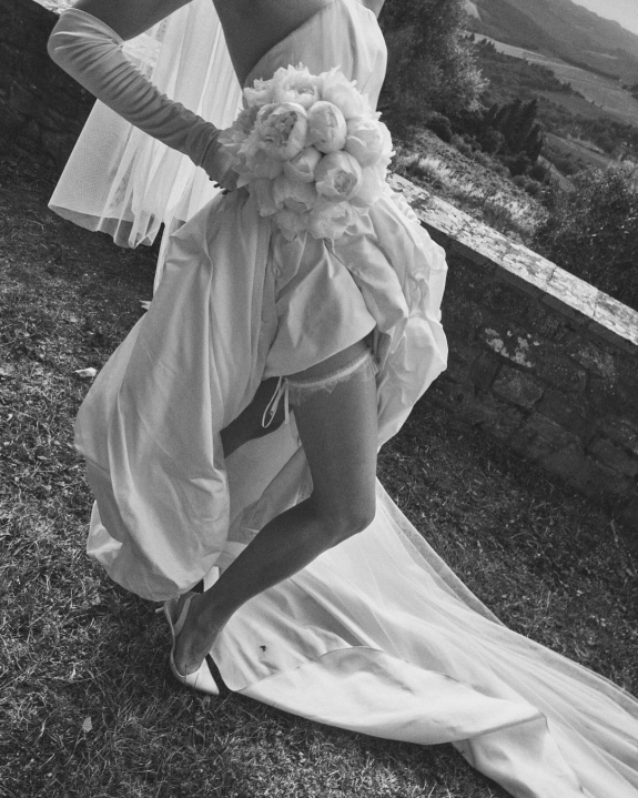 Beach Wedding Weekend Outfits: The Ultimate Bridal Style Guide