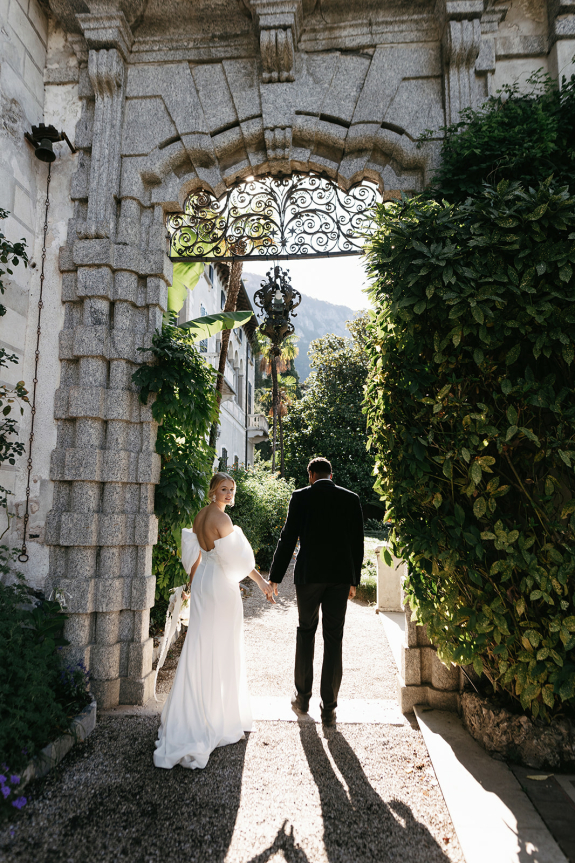 A Lake Como Love Story | Emily Li | THE WED