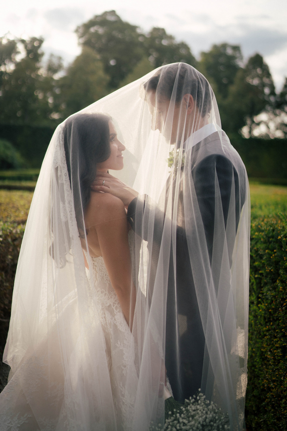 Classy European Wedding of Ale & Michael | Photos | French Chateau Wedding Venues