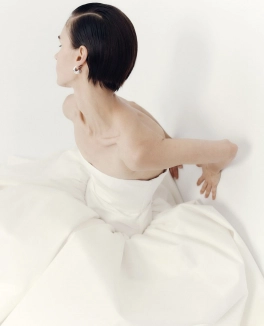 Best Wedding Dress Styles for Smaller Chest