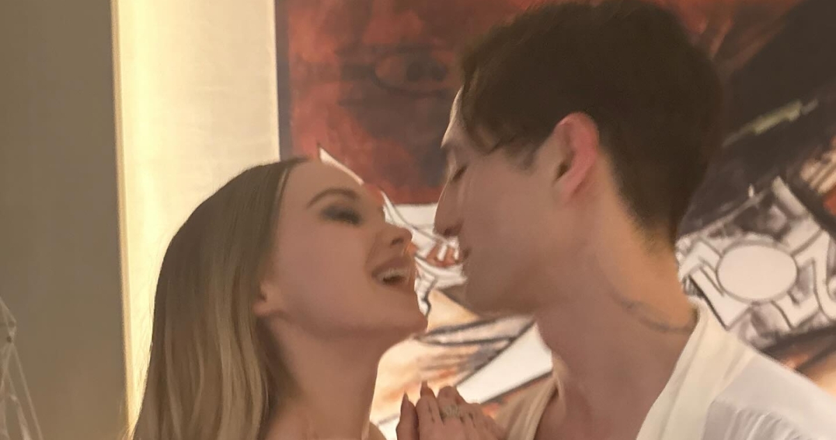 Photo: thewed.com Dove Cameron and Damiano David marry in a civil ceremony in Tuscany