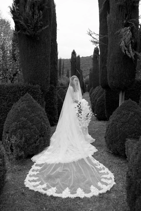 A Romantic Black-Tie Wedding Weekend at Villa Cetinale in Tuscany