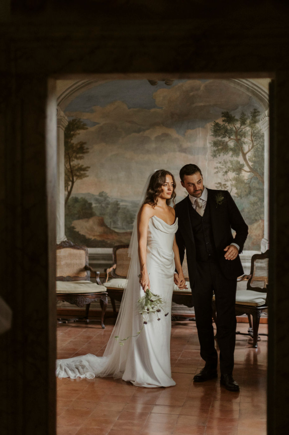 A Heartfelt & Elegant Celebration Amongst the Italian Countryside