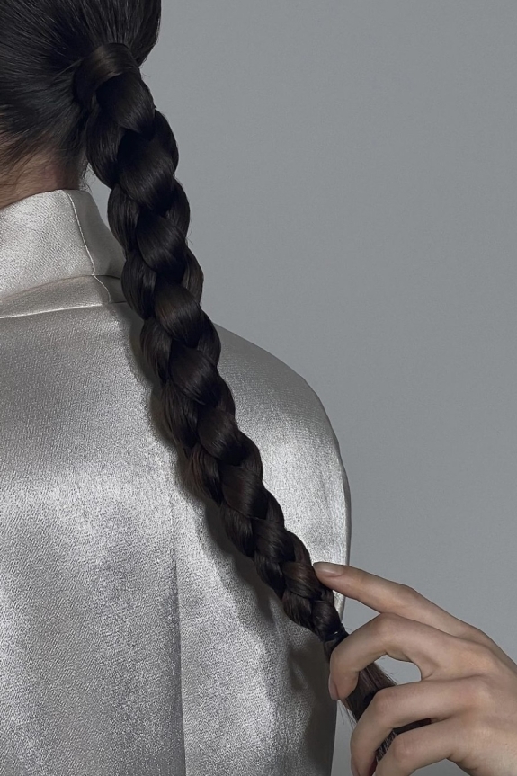 Wedding Hairstyles Everyone Will Be Doing in Summer 2022