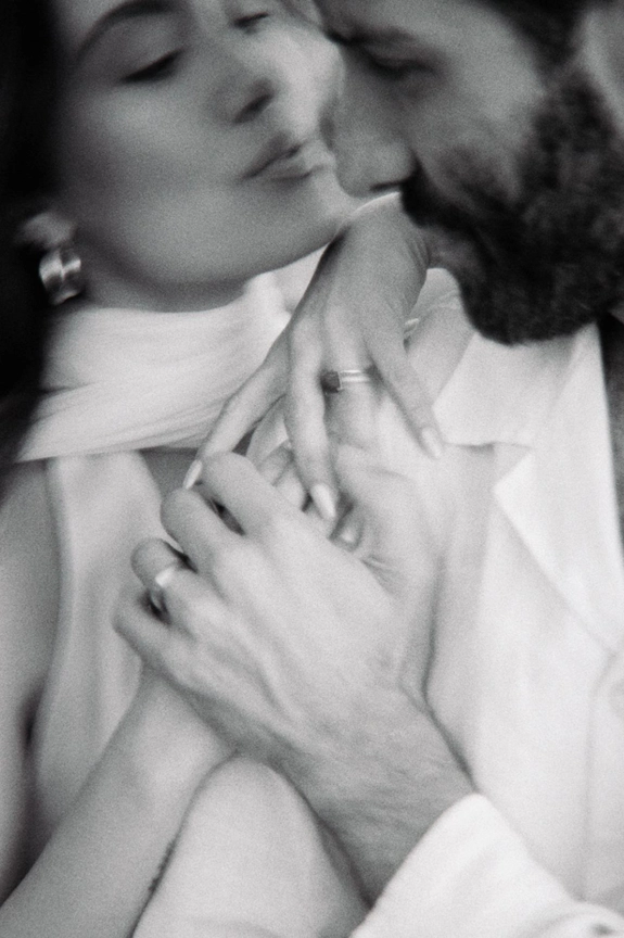 The Art of Capturing Editorial Wedding Photos That Still Feel Emotional